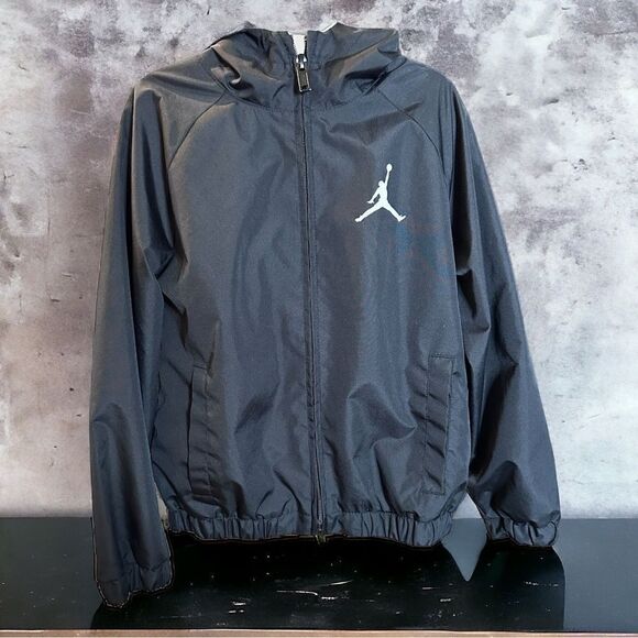Jordan Boy’s Hooded Zipper Jacket (Med) - Picture 1 of 5